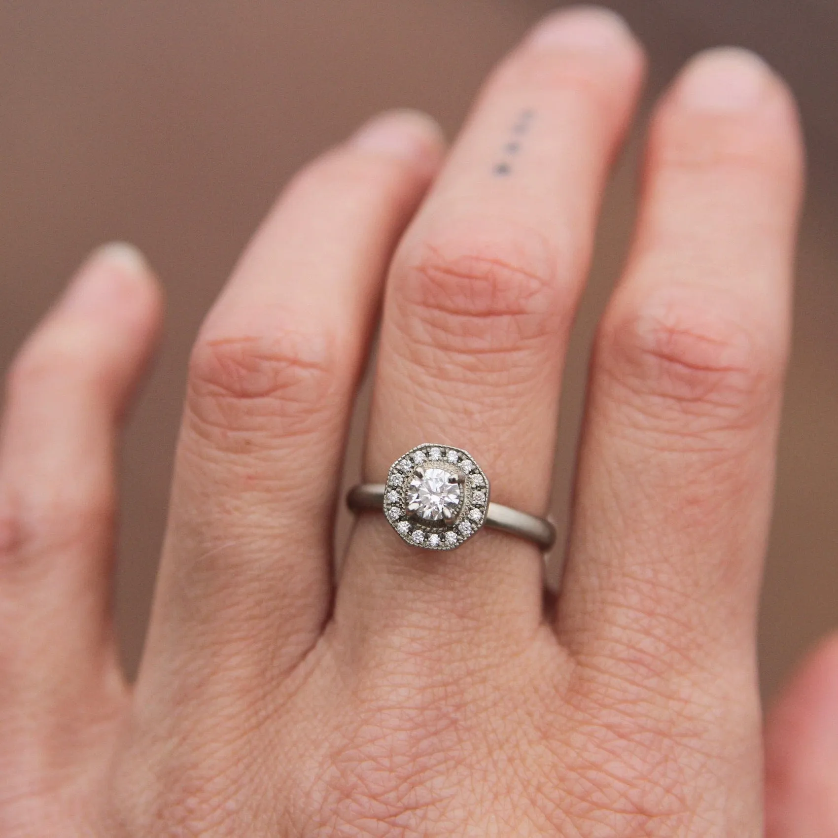 14k White Gold 'Hedy' Diamond Ring