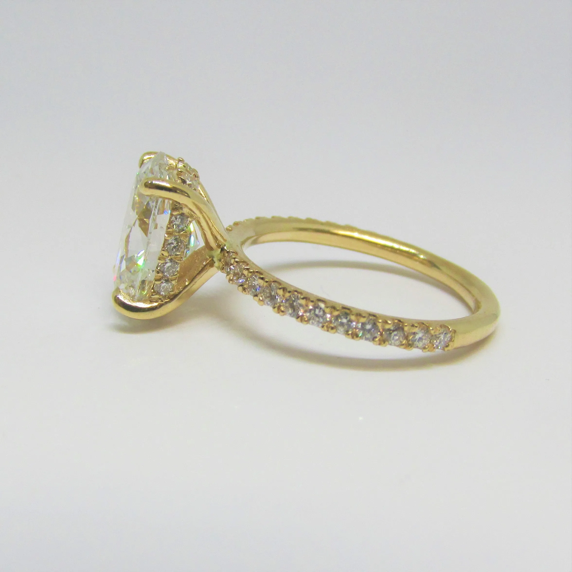 2.50 carat Oval Diamond Engagement Ring