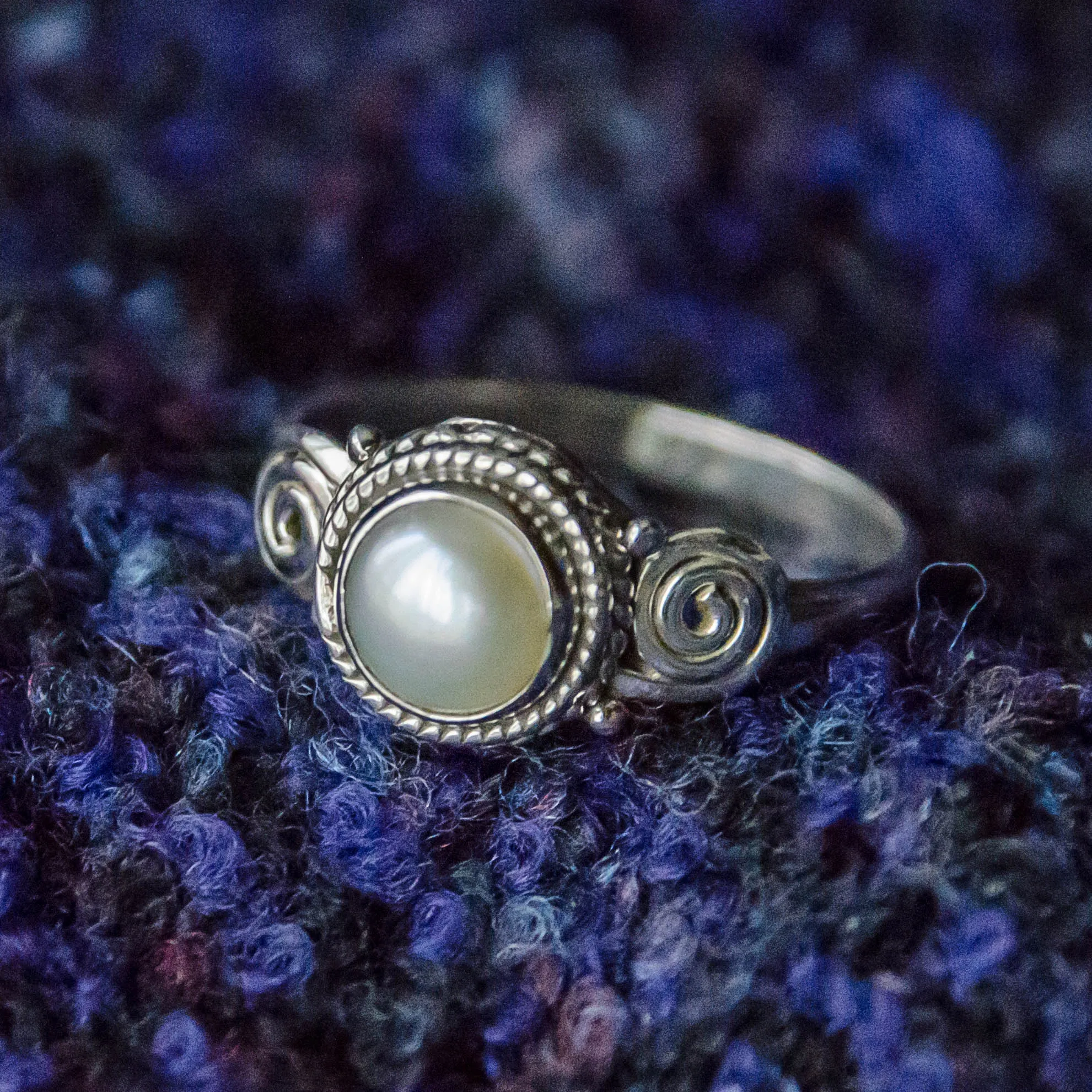 Anand Ring - Silver - Pearl