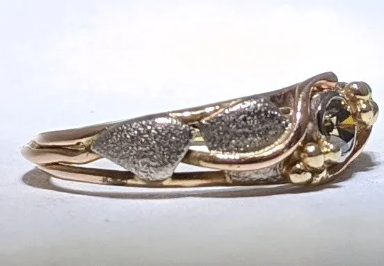 Champagne diamond in yellow, rose and white gold