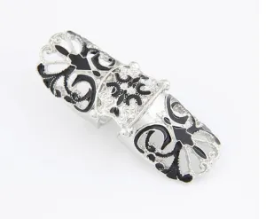 Exaggerated Knuckle Ring
