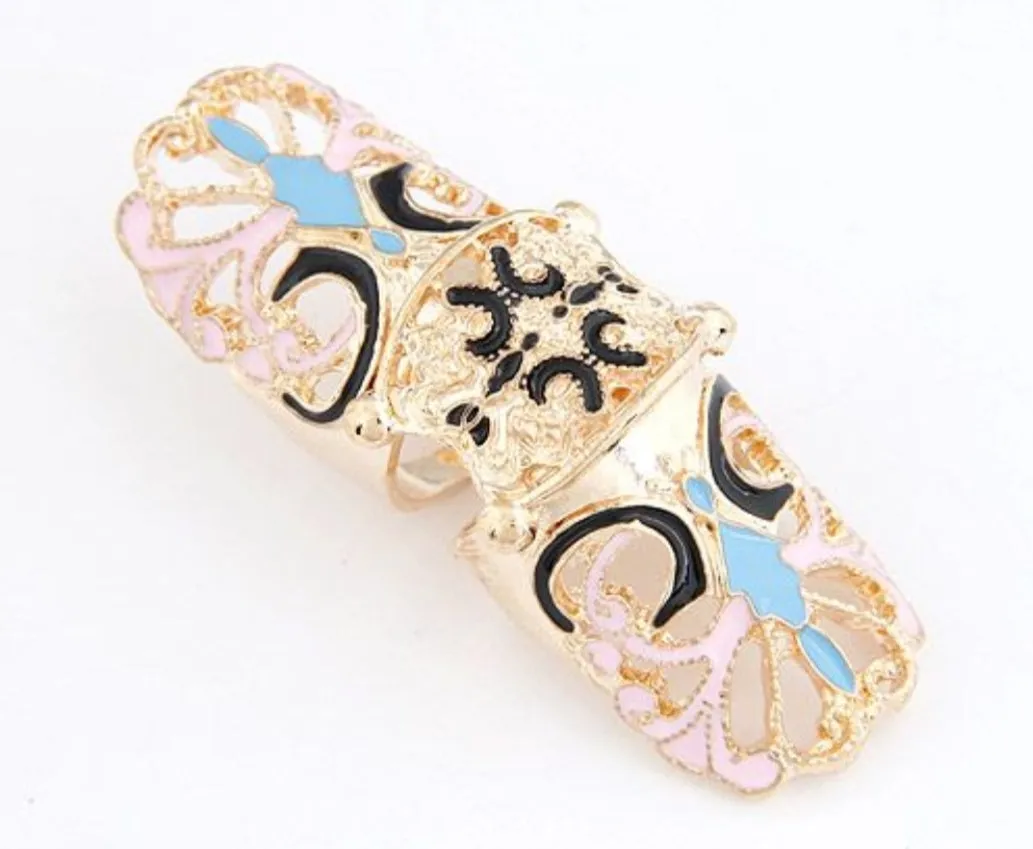 Exaggerated Knuckle Ring