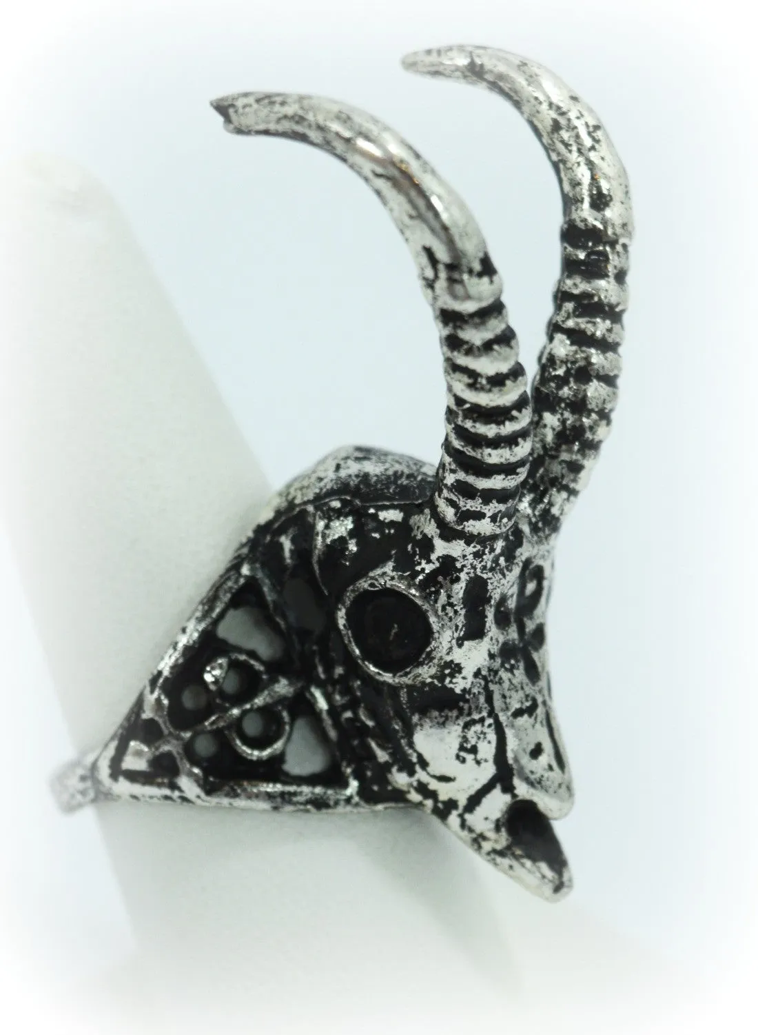 Nugoth Gazelle Skull Arsenic Symbol Gothic Ring - Silver tone