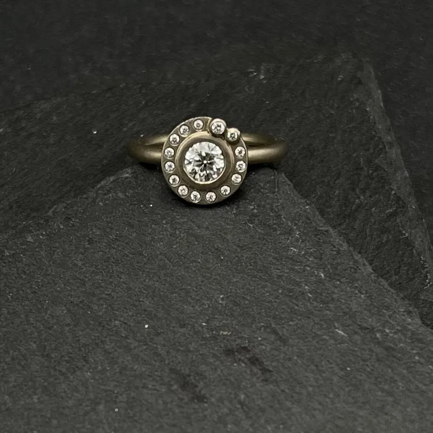 Satellite Ring