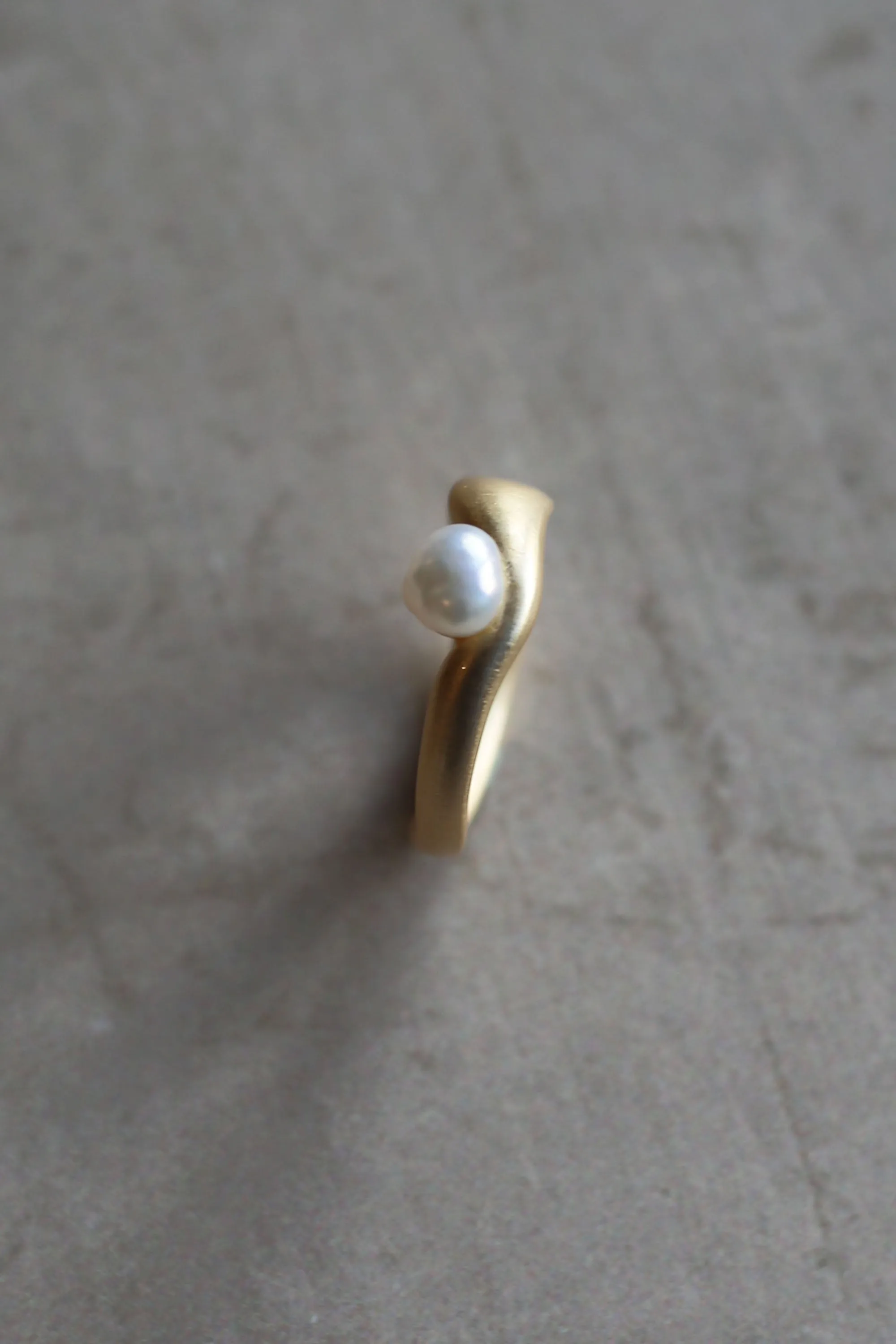 Tranquil Ring
