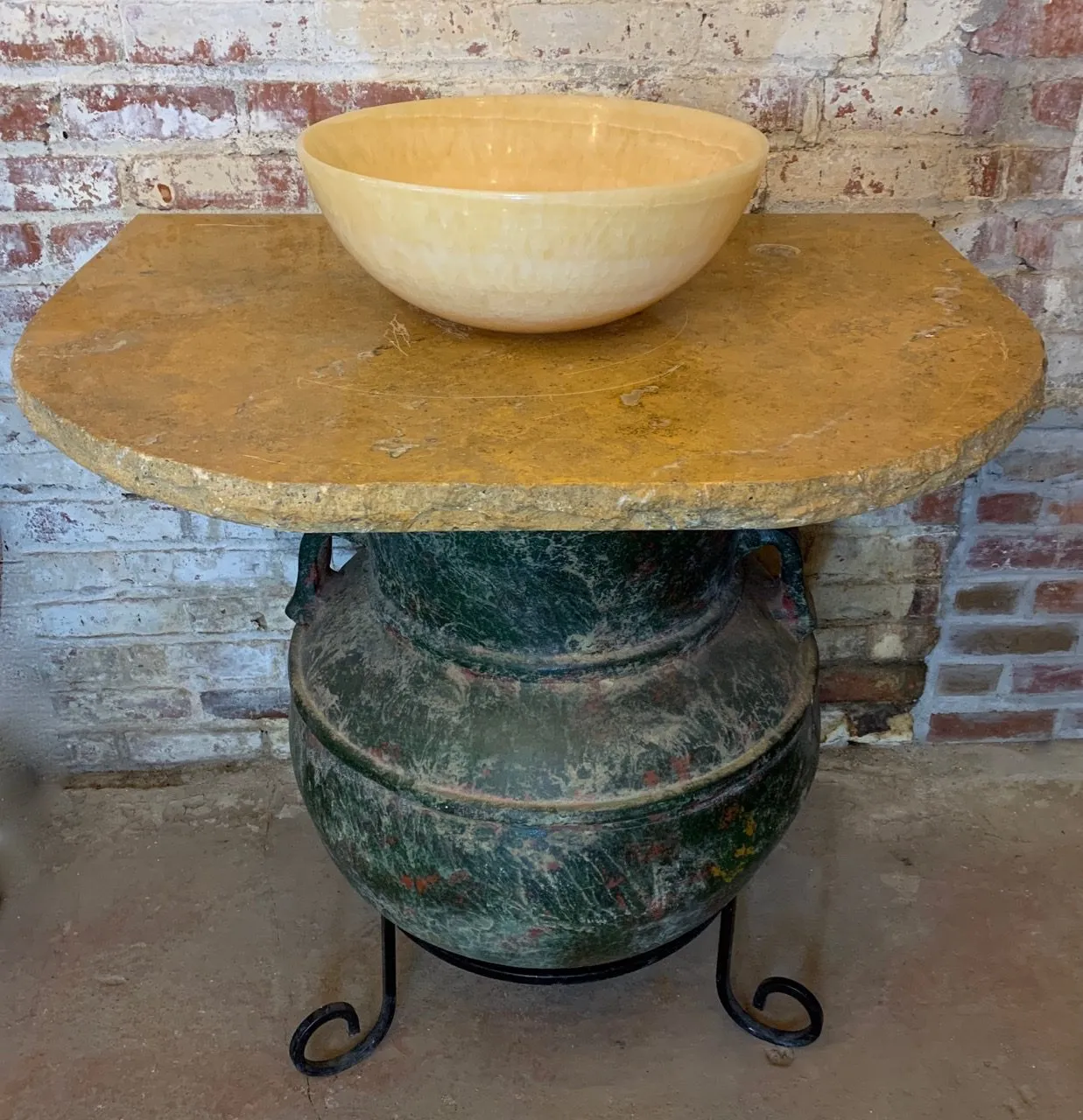 Vanity Custom, Ceramic Pot, Iron Stand, Stone Top